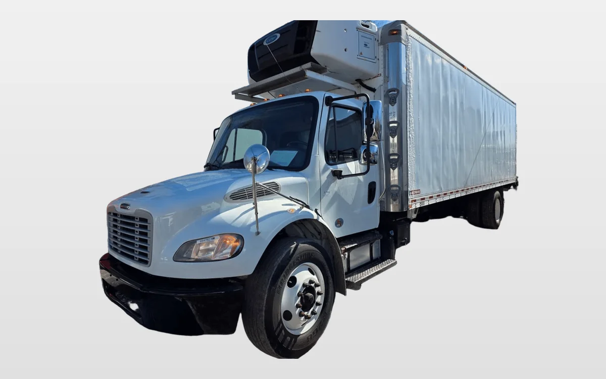 2018 Freightliner M2 106 - image 1