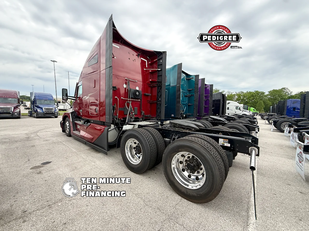 2024 Kenworth T680 in Springfield, MO — photo 2
