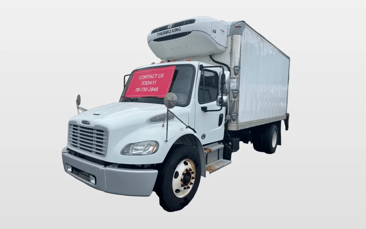2020 Freightliner M2 106 - image 1
