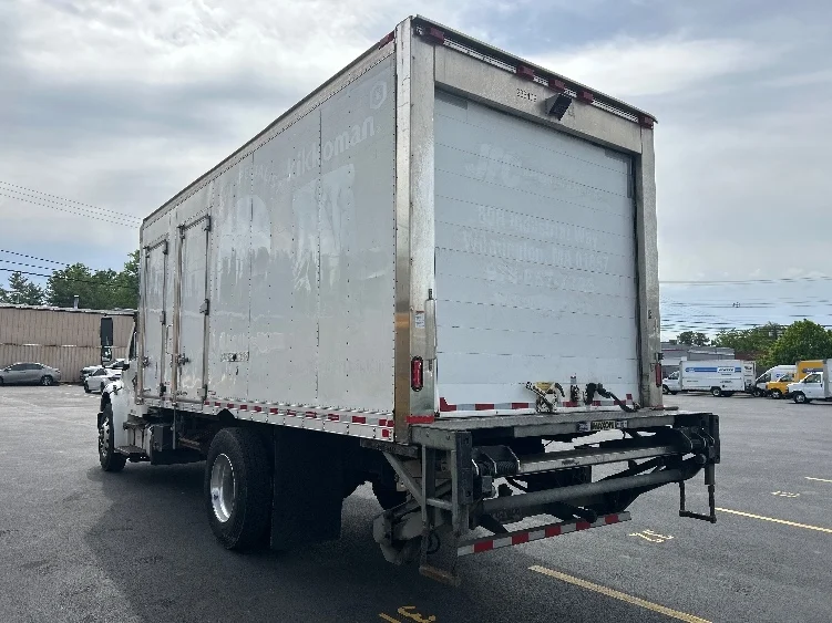 2019 Freightliner eM2 in Monmouth Junction, NJ — photo 6