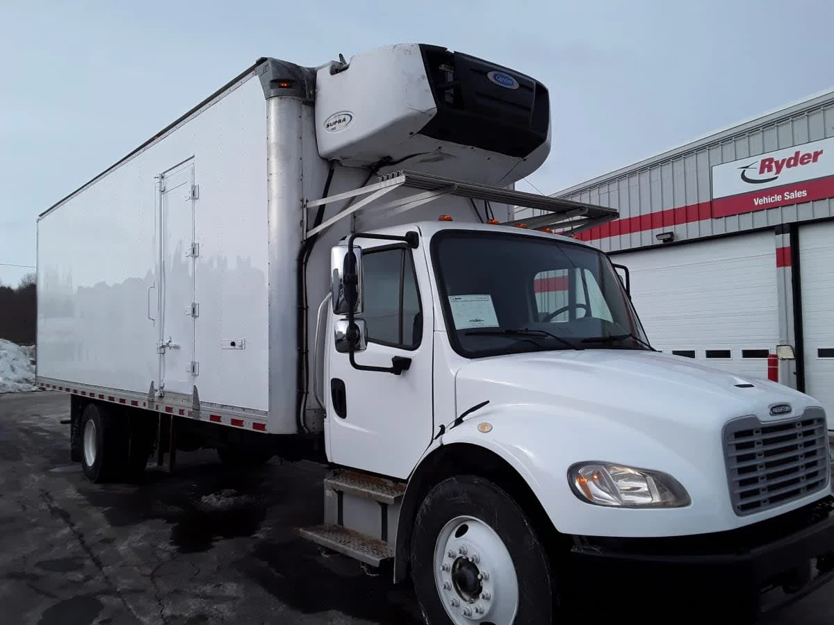 2018 Freightliner M2 106 in Salisbury, MA — photo 3
