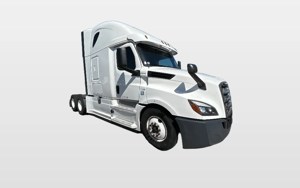 2020 Freightliner Cascadia - image 1