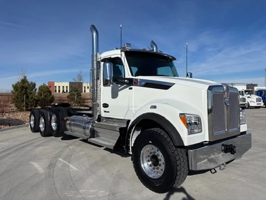 2026 Kenworth T880 in Englewood, CO