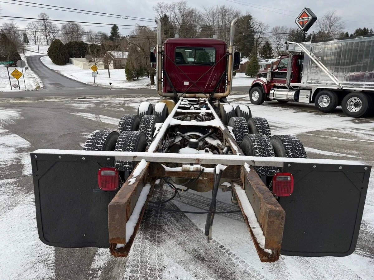 2019 Mack Granite - image 4