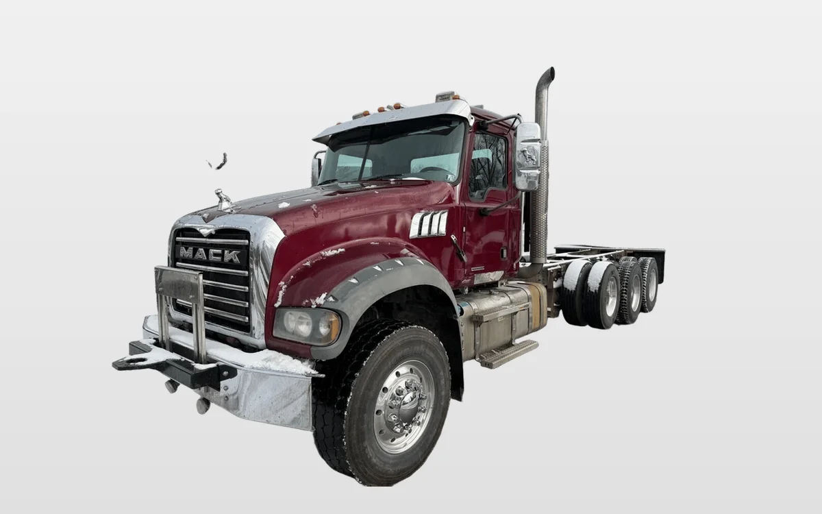 2019 Mack Granite - image 1