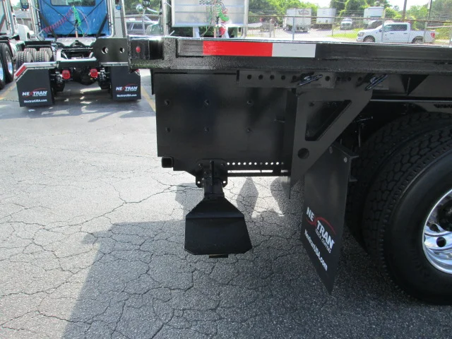 2022 Mack Granite in Macon, GA — photo 10