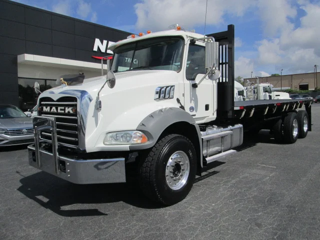 2022 Mack Granite in Macon, GA