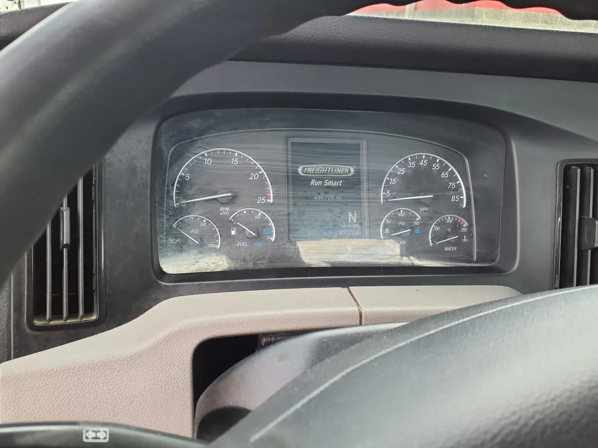 2020 Freightliner Cascadia in Atlanta, GA — photo 9
