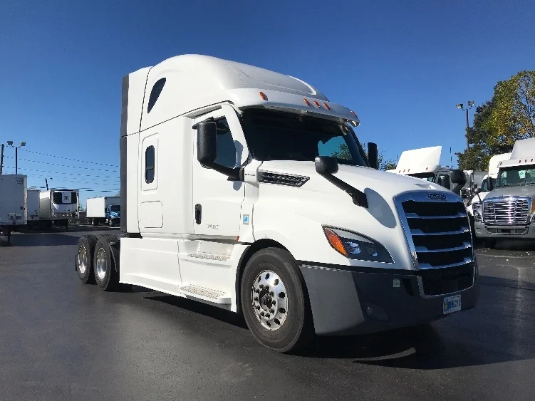 2022 Freightliner Cascadia in Allentown, PA