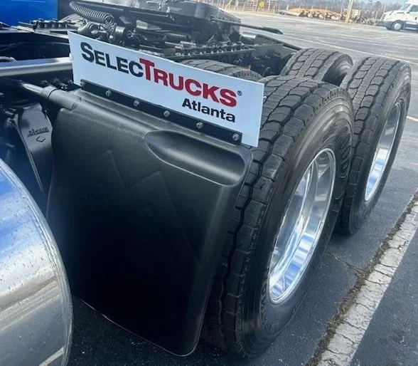 2022 FREIGHTLINER Cascadia 126 - image 11