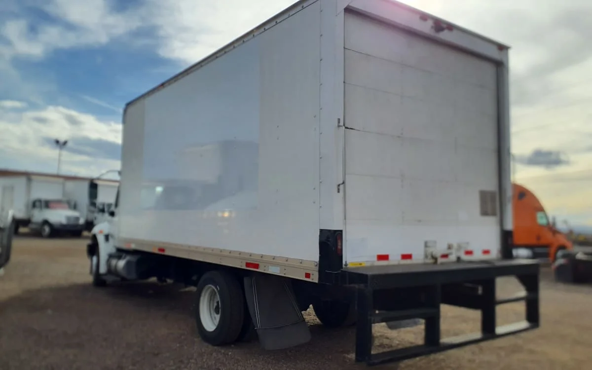 2021 International MV in Commerce City, CO — photo 6