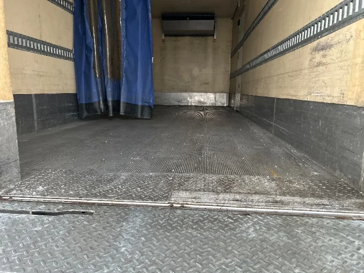 2016 International 4300 in Chicopee, MA — photo 10
