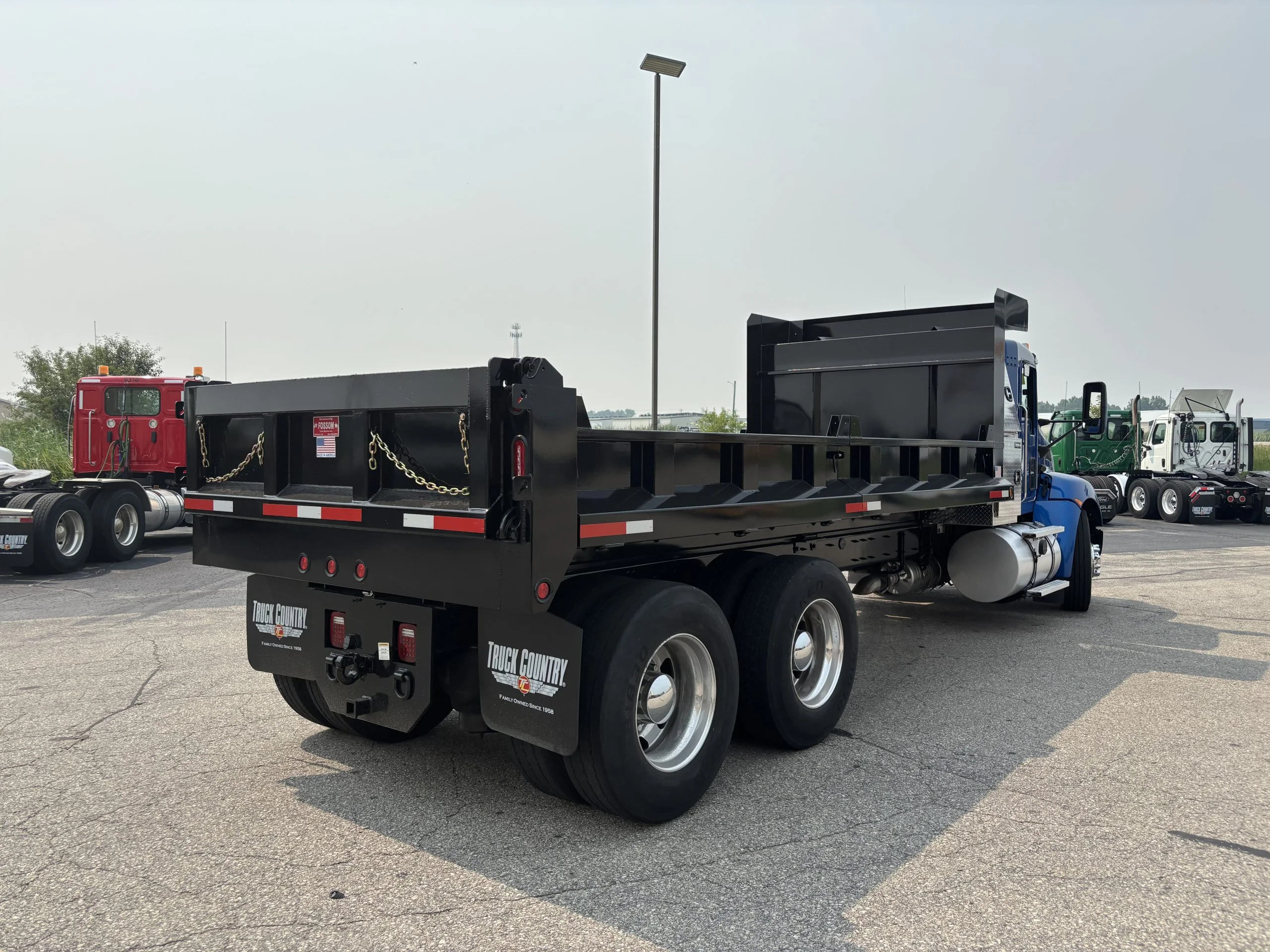 2019 Kenworth T370 in Milwaukee, WI — photo 6