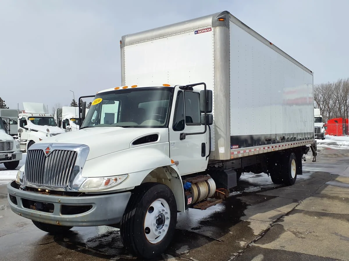 2019 International 4300 in Oak Creek, WI