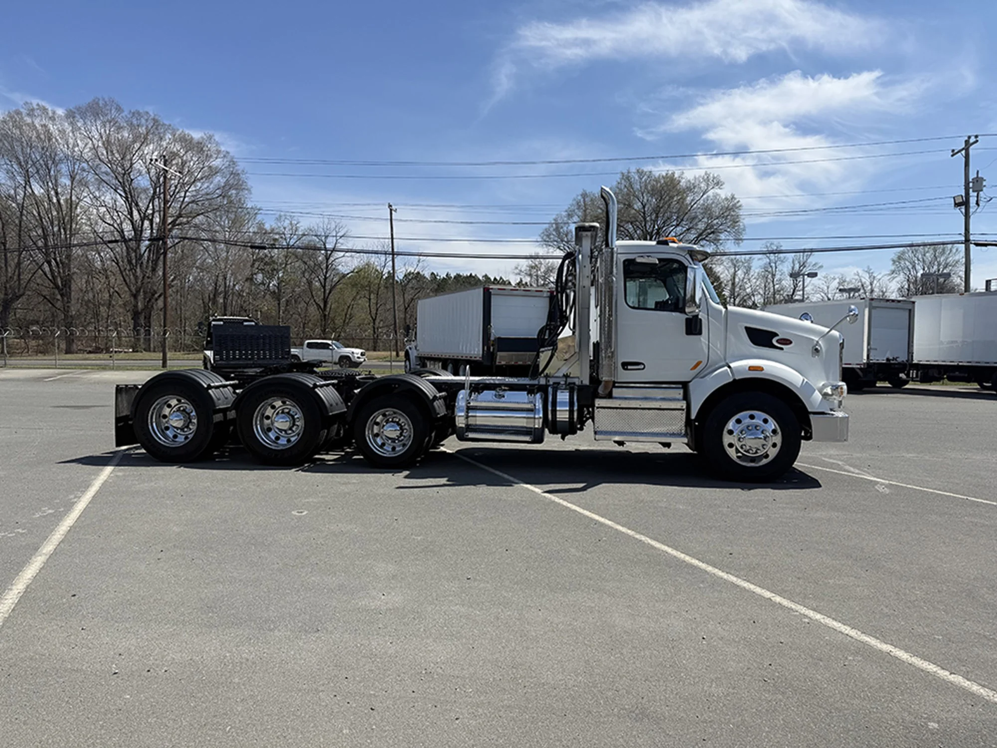 2020 Peterbilt 567 — photo 3