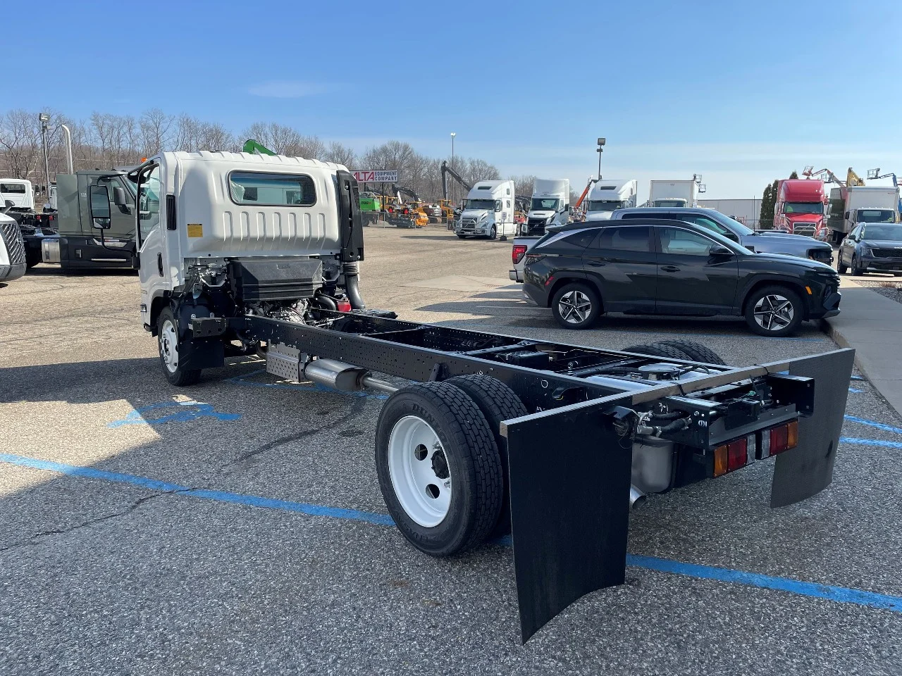 2026 Isuzu in Byron Center, MI — photo 4