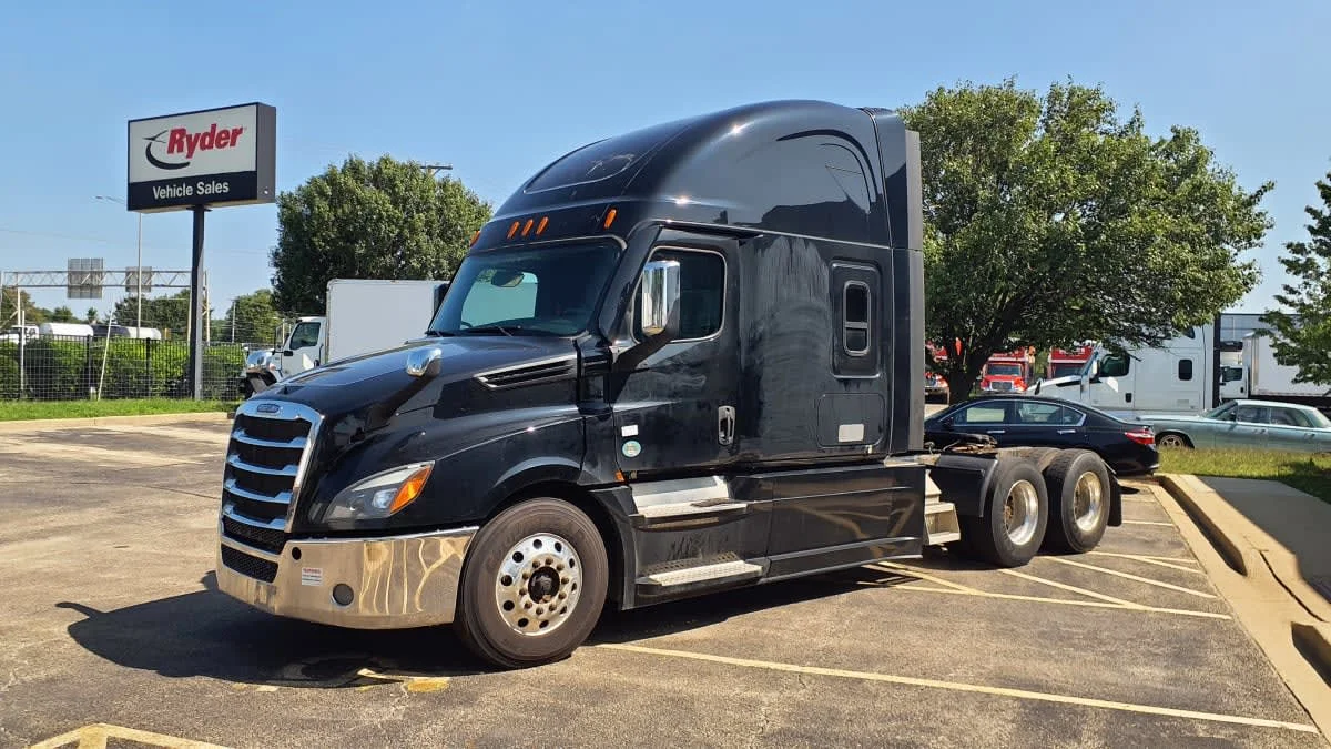 2021 Freightliner Cascadia in Bolingbrook, IL