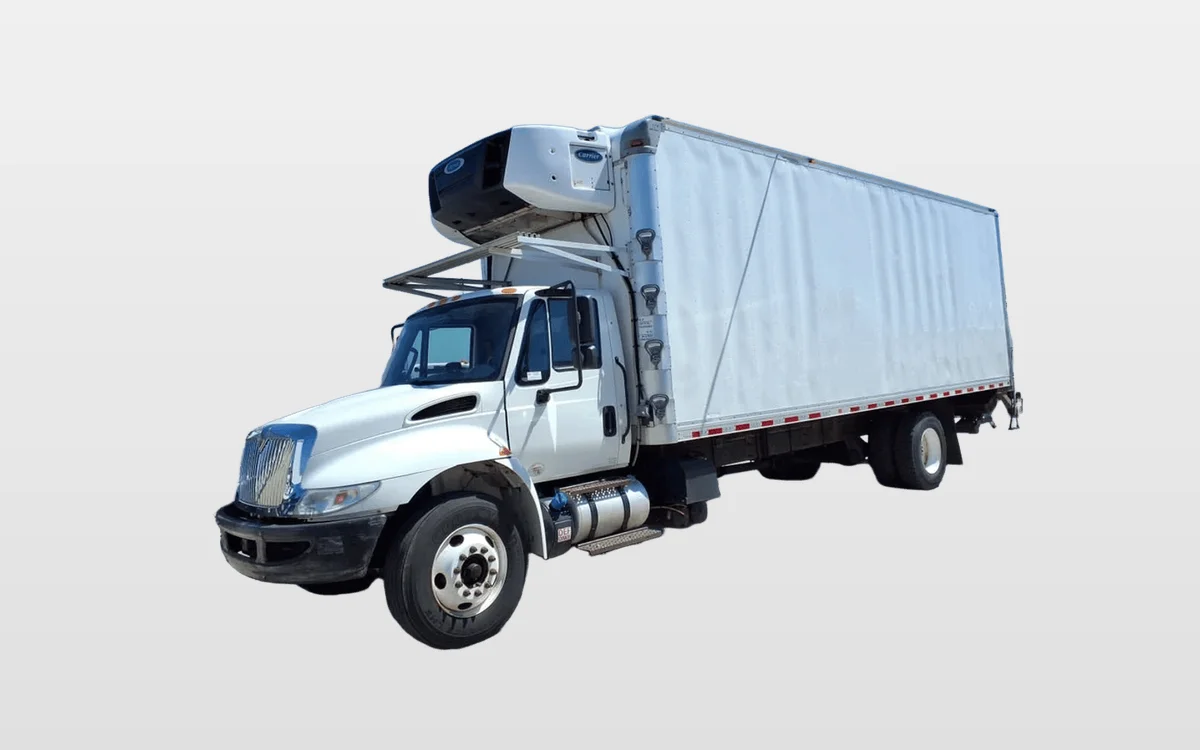 2018 International 4300 - image 1