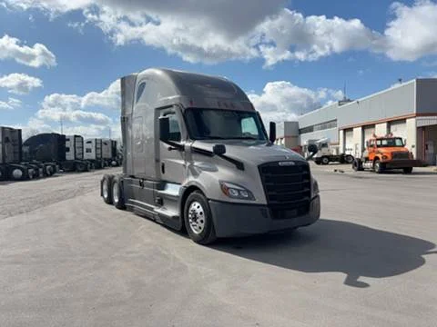 2024 Freightliner Cascadia in Indianapolis, IN