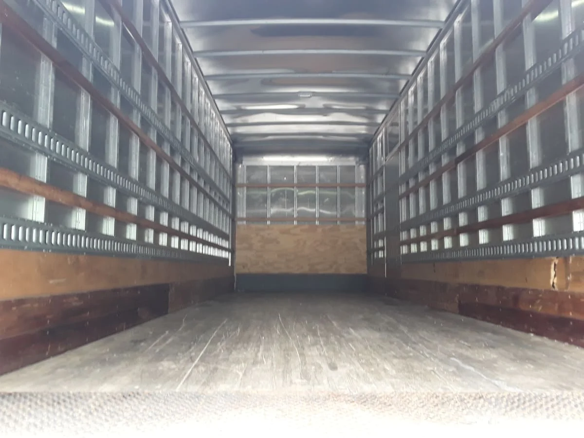 2019 Freightliner M2 106 in Charlotte, NC — photo 8