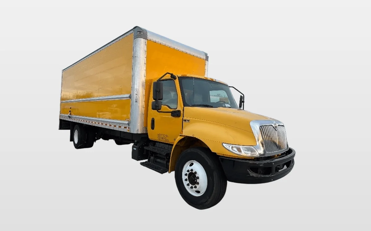 2021 International MV - image 1