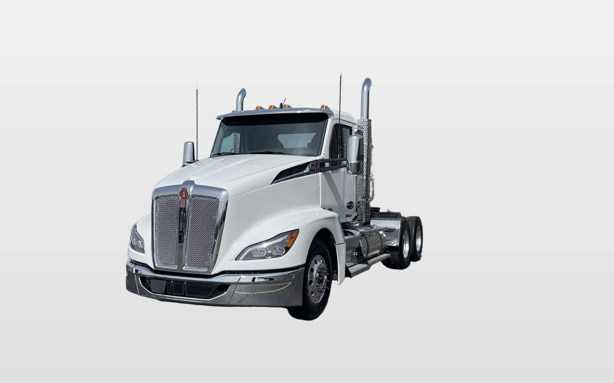 2027 Kenworth T680 - image 1