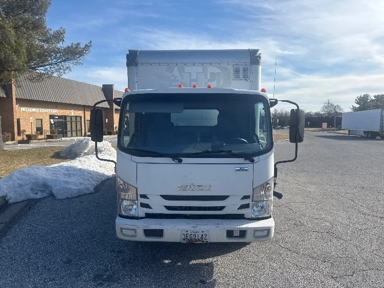 2021 Isuzu NPR - image 2