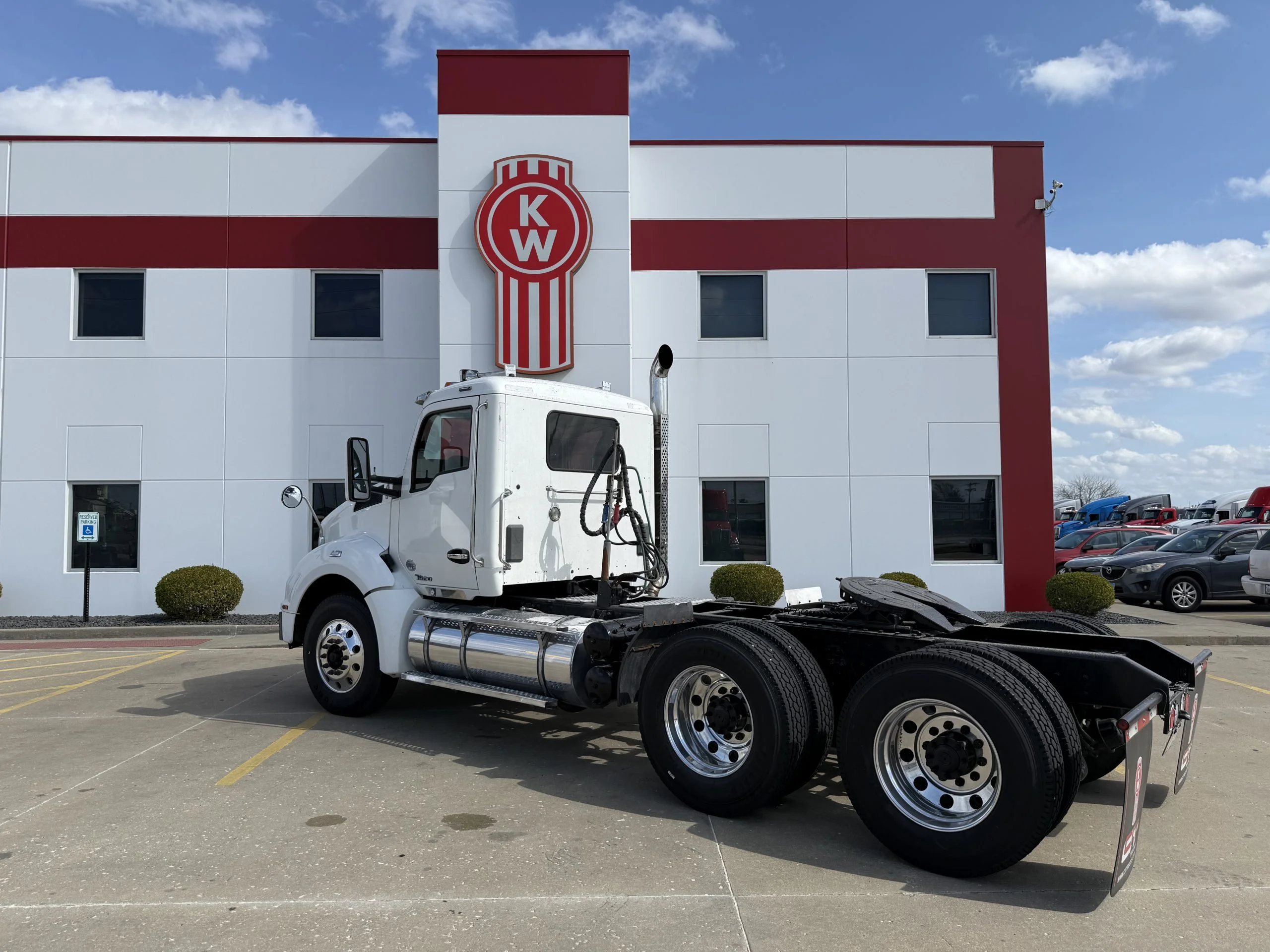 2018 Kenworth T880 - image 6