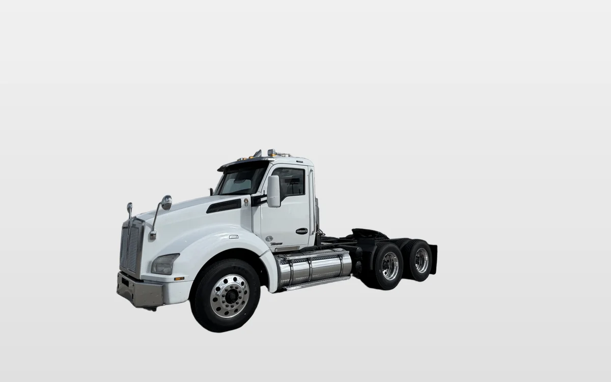2018 Kenworth T880 - image 1