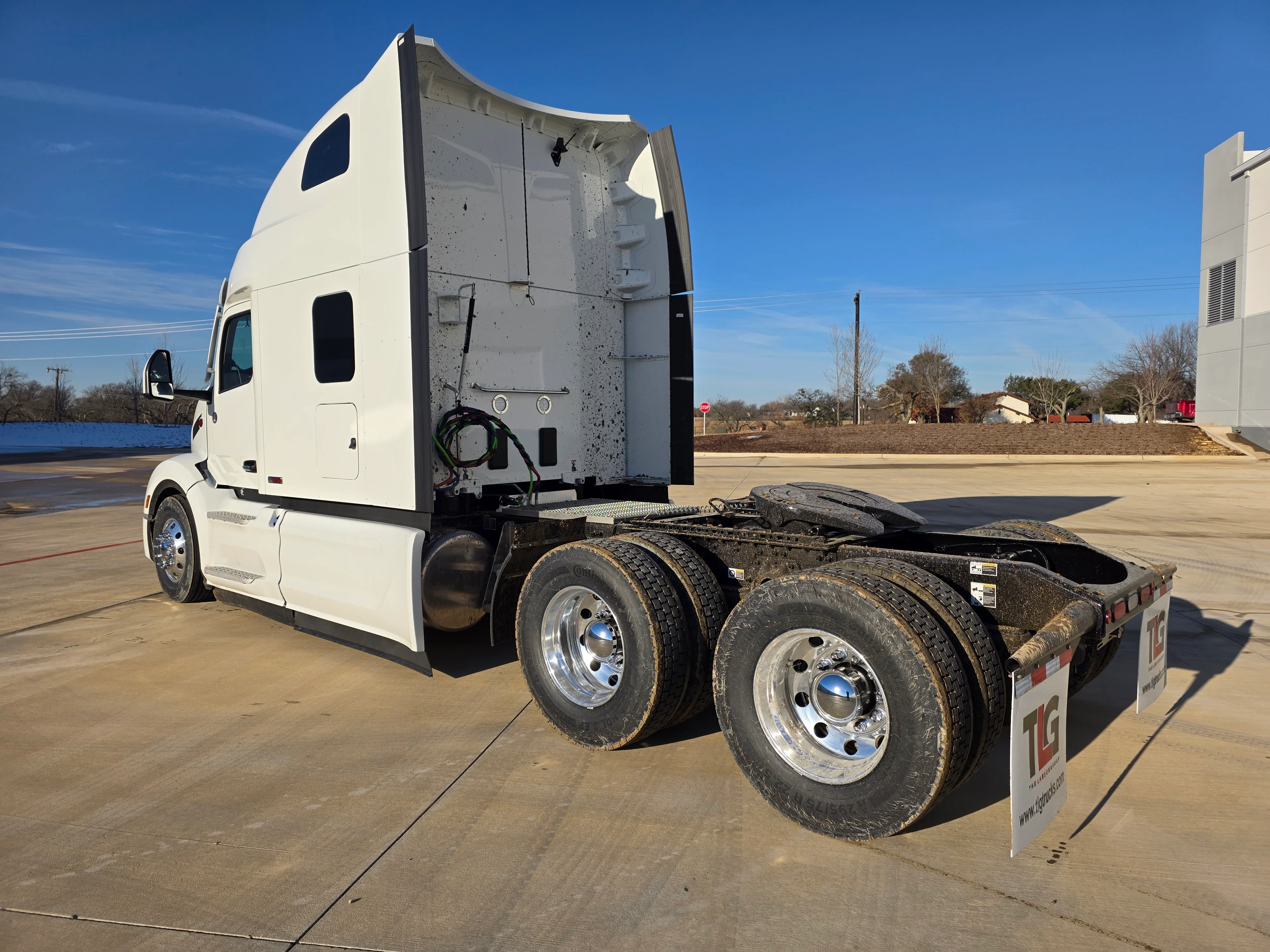 2027 Peterbilt 579 in Tallahassee, FL — photo 3