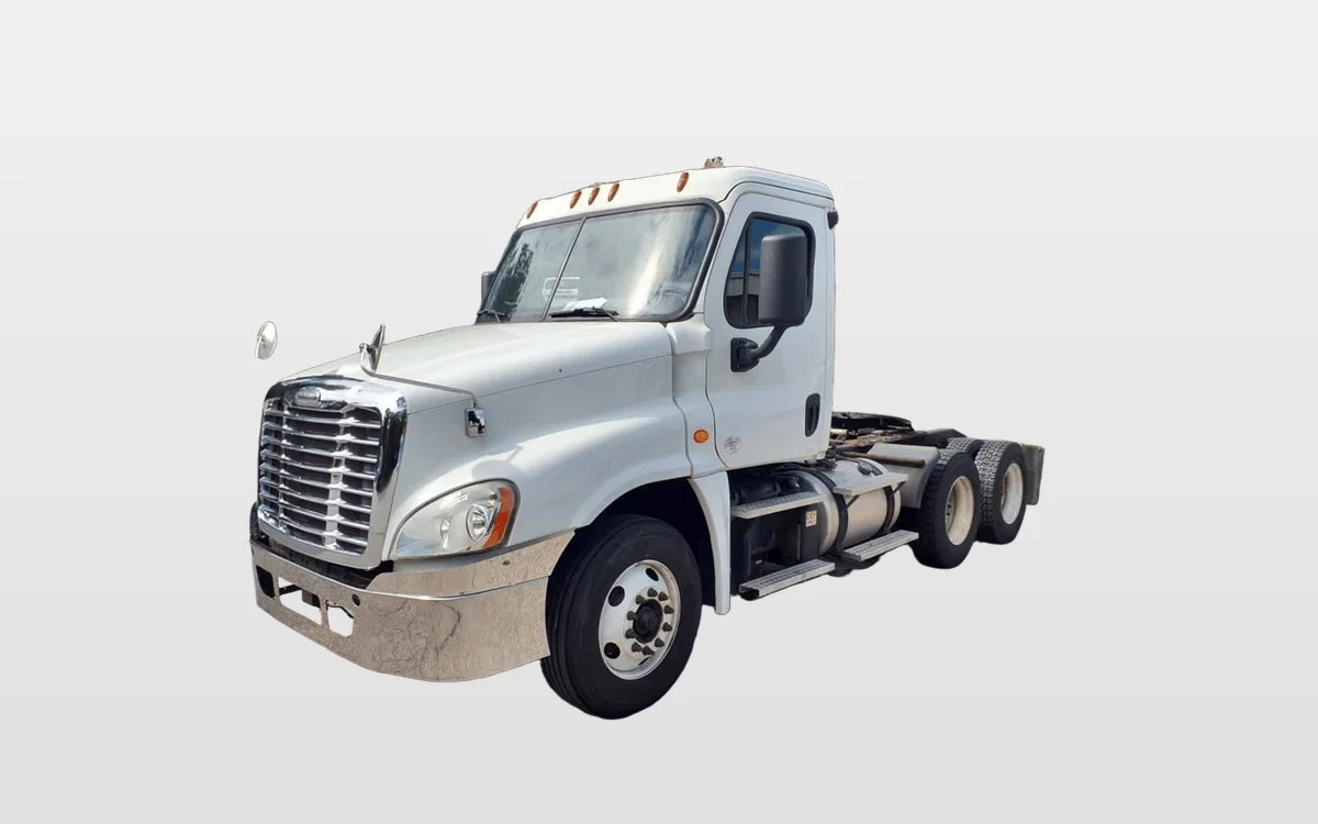 2018 Freightliner - image 1