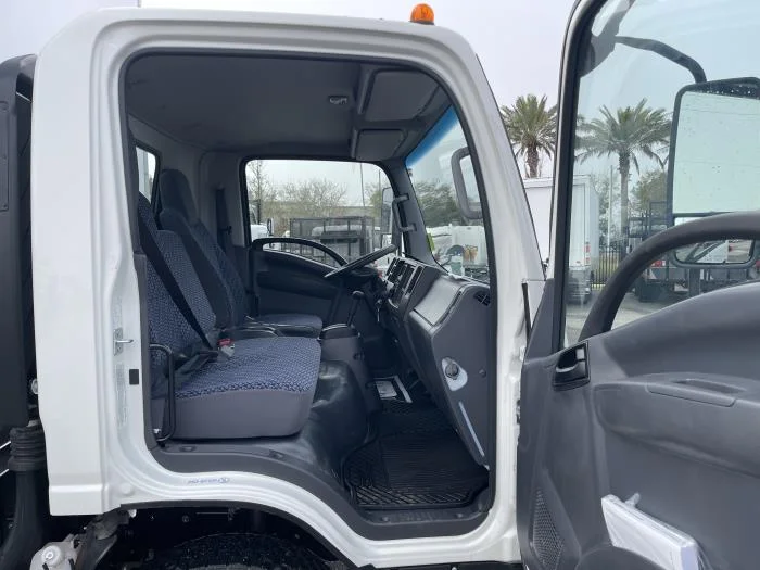 2026 Isuzu NPR - image 14