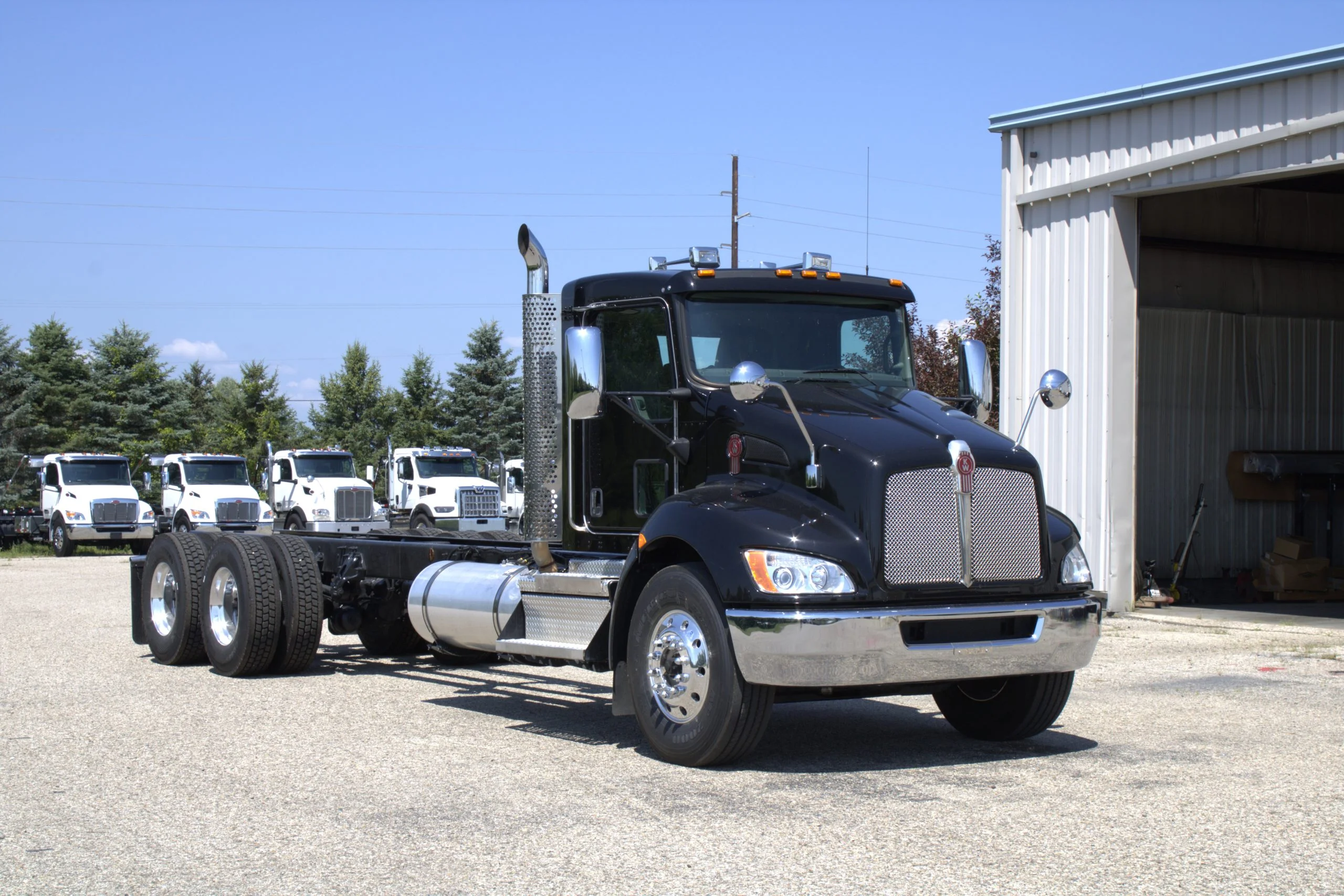 2022 Kenworth T370