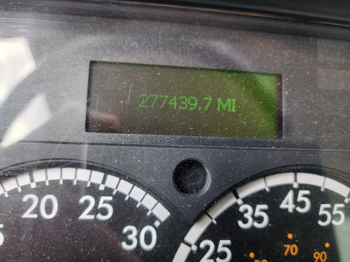 2017 Freightliner M2 106 - image 9