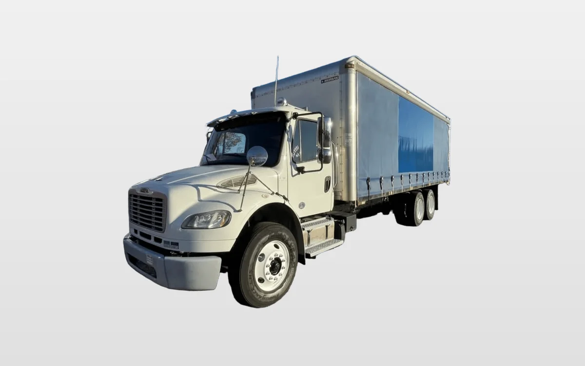 2018 Freightliner M2 106 - image 1