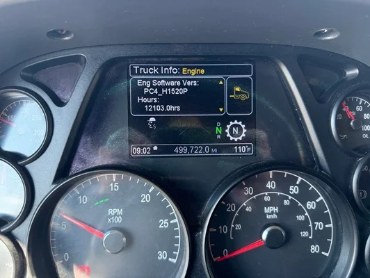 2022 Peterbilt 579 in Denver, CO — photo 22