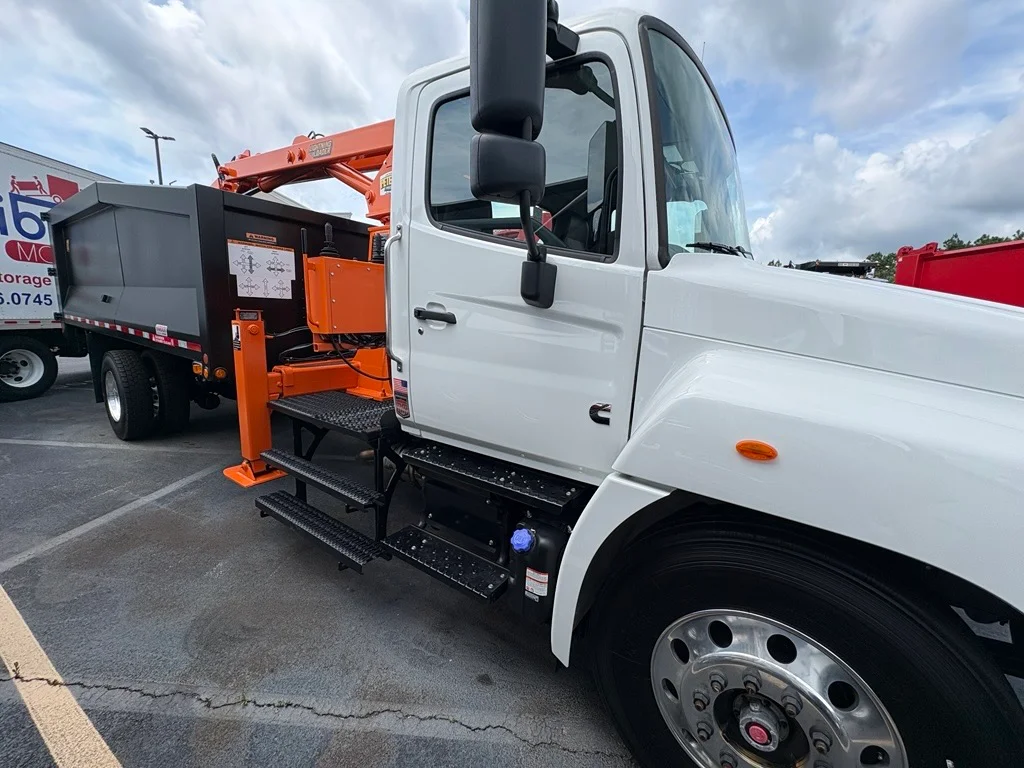 2027 Hino in Huntsville, AL — photo 3