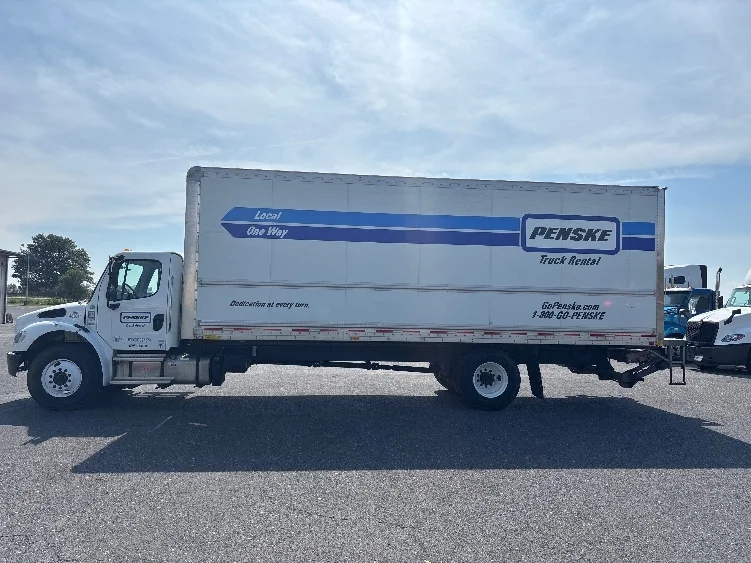 2023 Freightliner eM2 in Harrisonburg, VA — photo 4