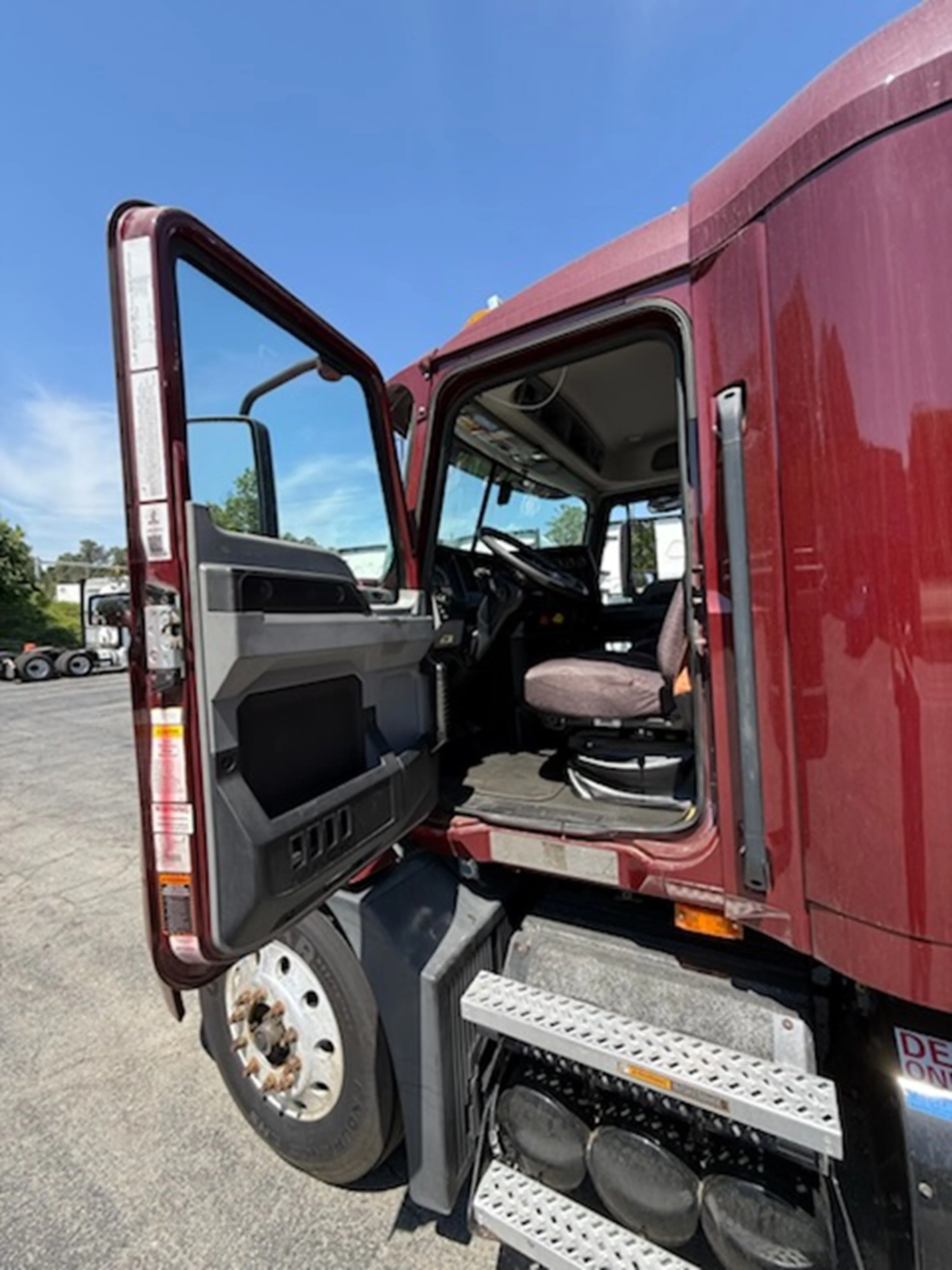 2020 Mack Anthem in GUARDIAN ATLANTA — photo 9