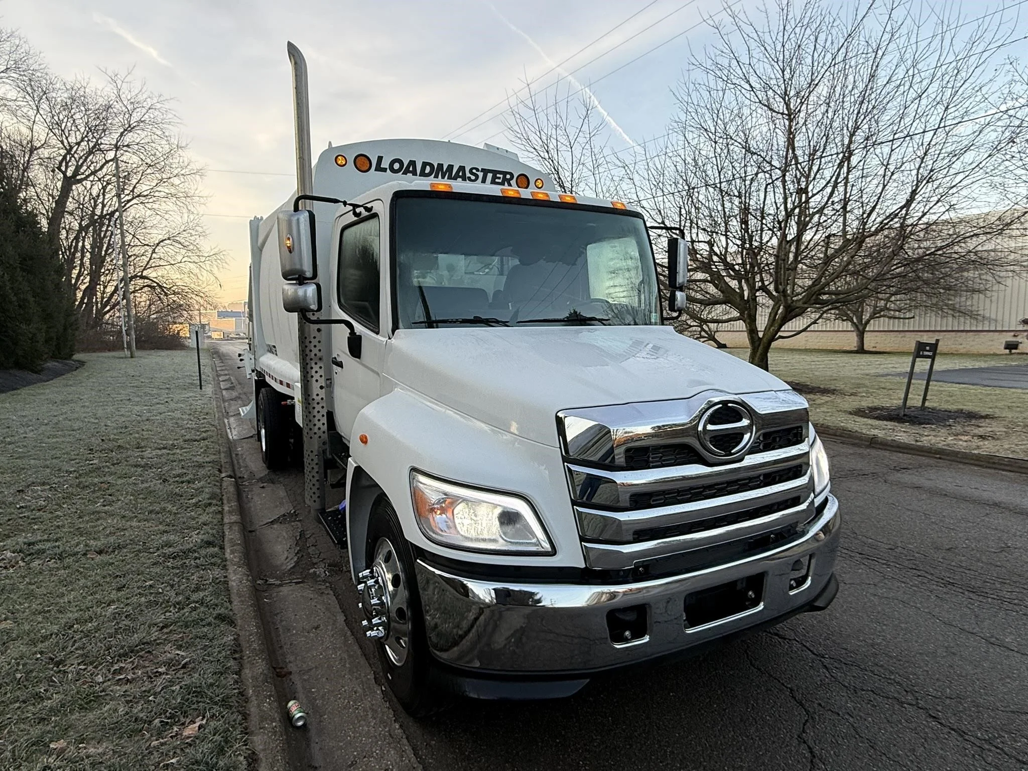 2025 Hino L7 in Findlay, OH — photo 4