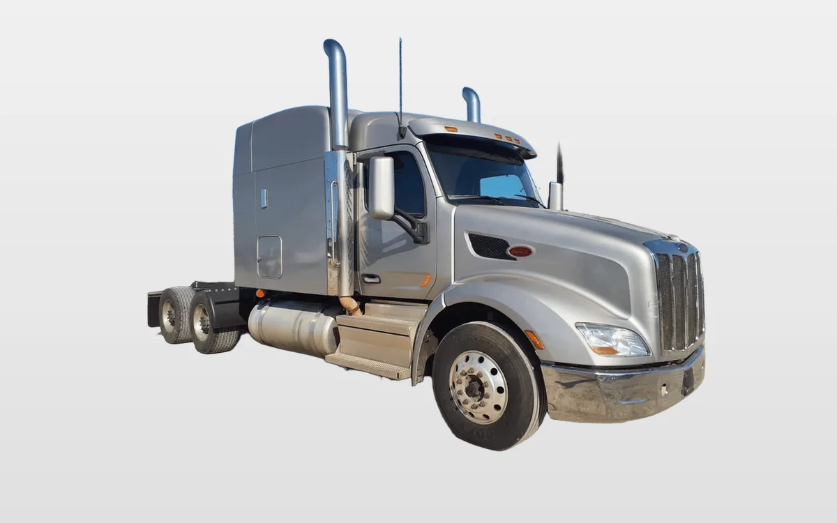 2021 Peterbilt 579 - image 1