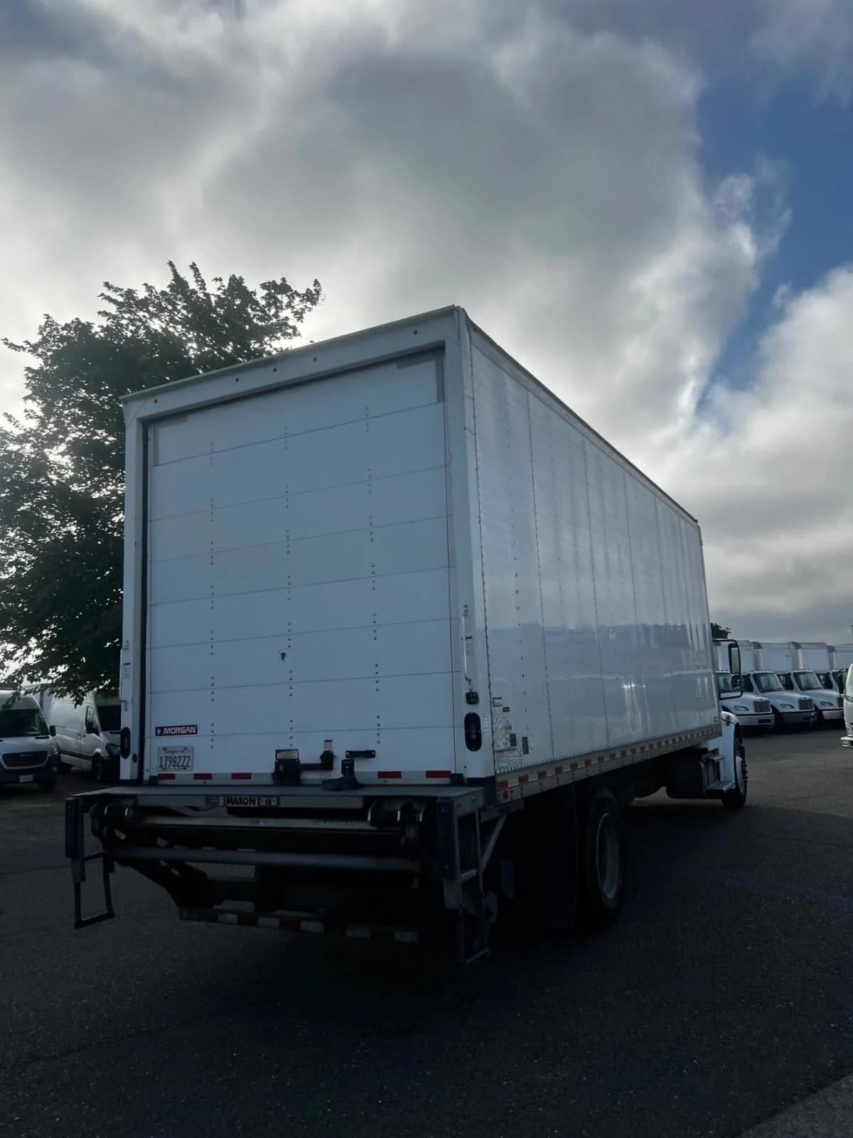 2021 Freightliner M2 106 in West Sacramento, CA — photo 4