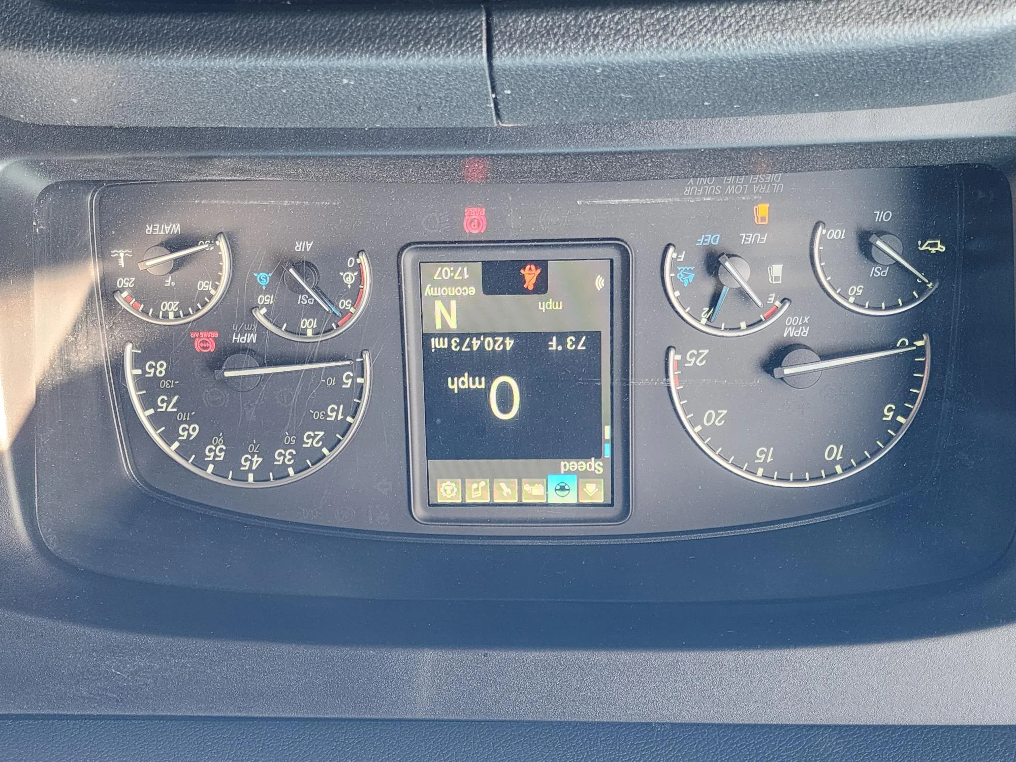 2023 Freightliner Cascadia in Fresno, CA — photo 22
