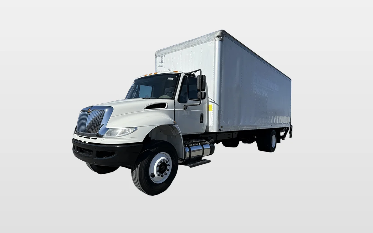 2017 International - image 1