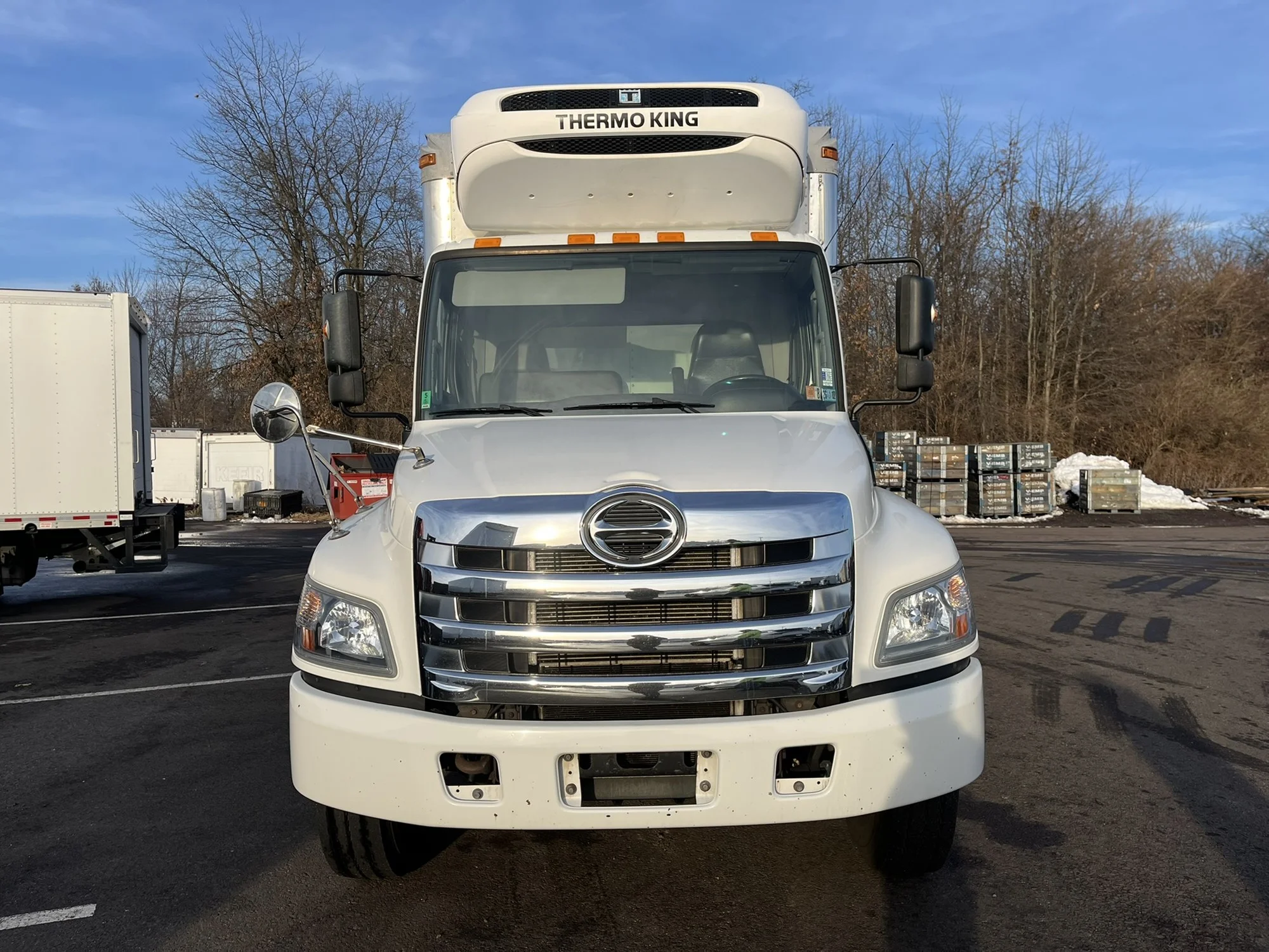 2016 Hino 268 in Delmar, MD — photo 2