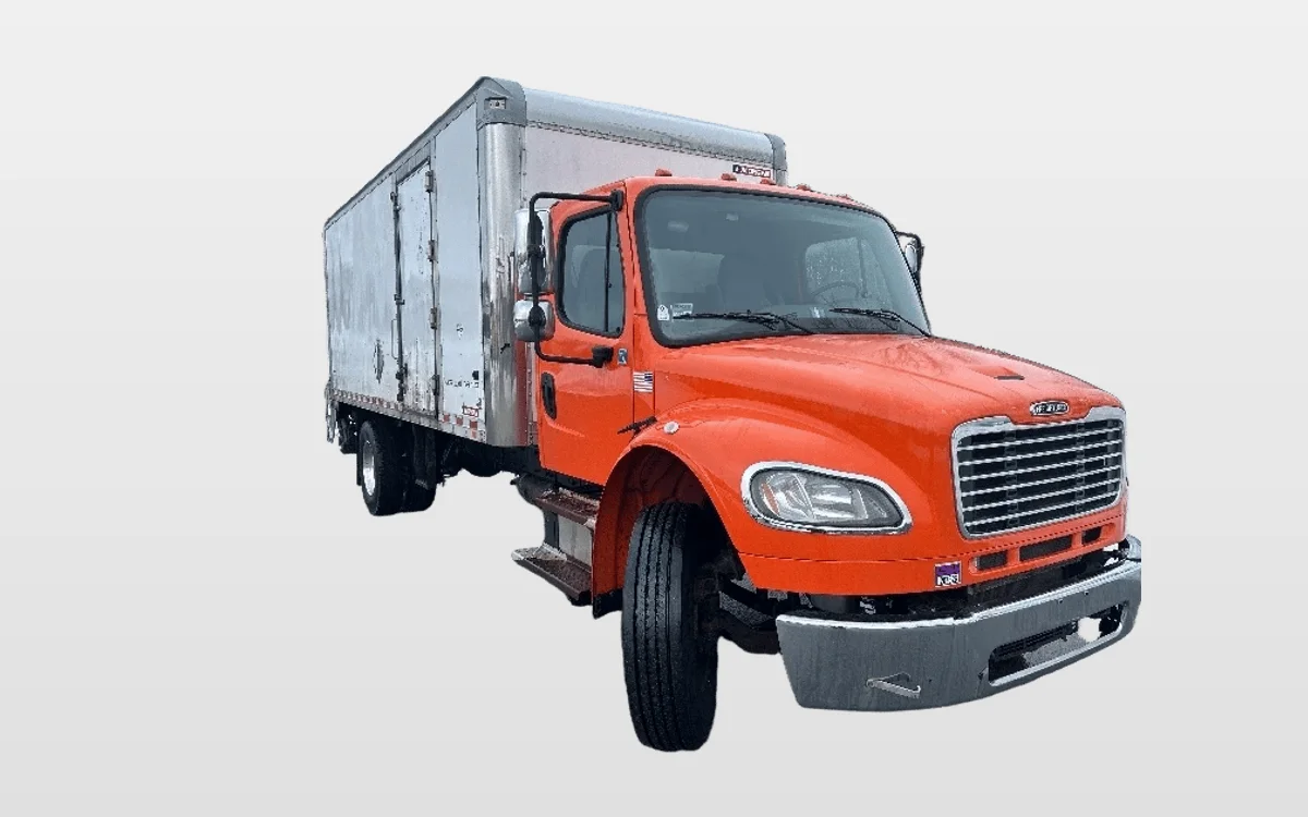 2016 Freightliner M2 106 - image 1