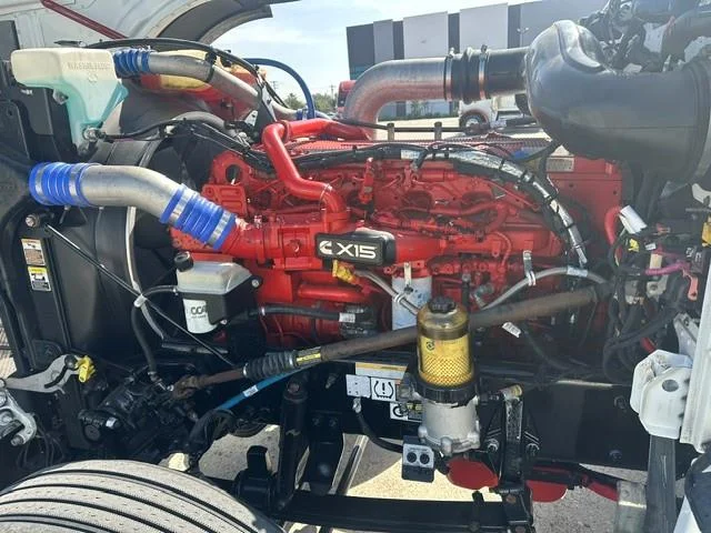 2023 Peterbilt 389 - image 6