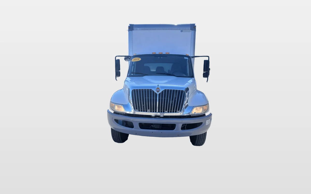 2018 International 4300 - image 1