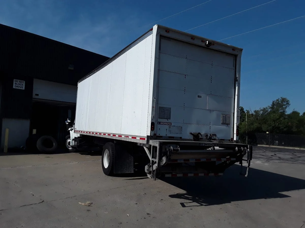 2019 Freightliner M2 106 in Kansas City, MO — photo 6
