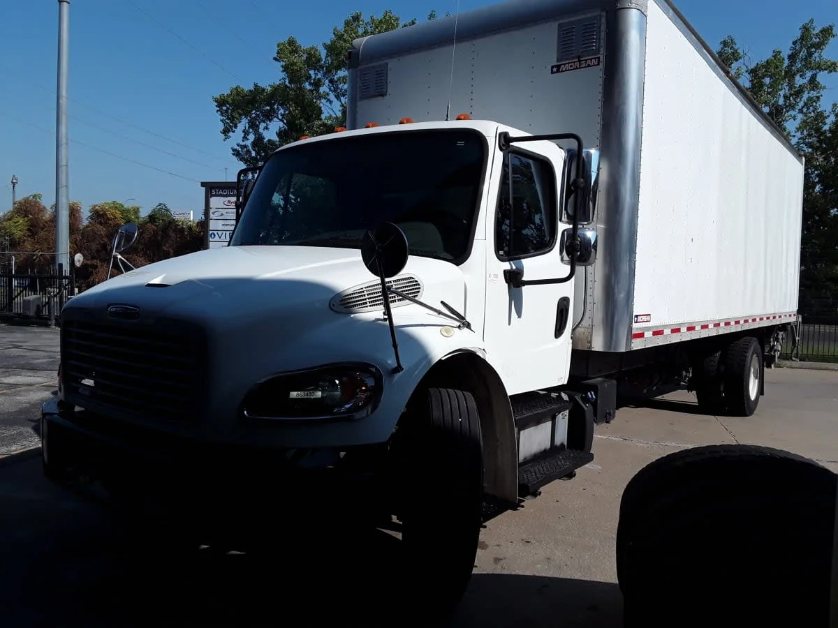 2019 Freightliner M2 106